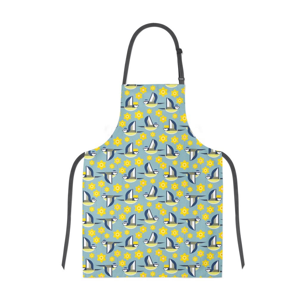 Above: The cheery daffodil and blue tit apron.